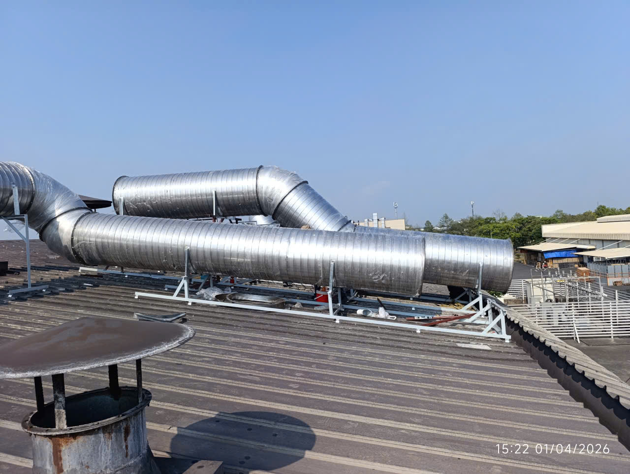 he-thong-xu-ly-khi-thai-nha-may-son